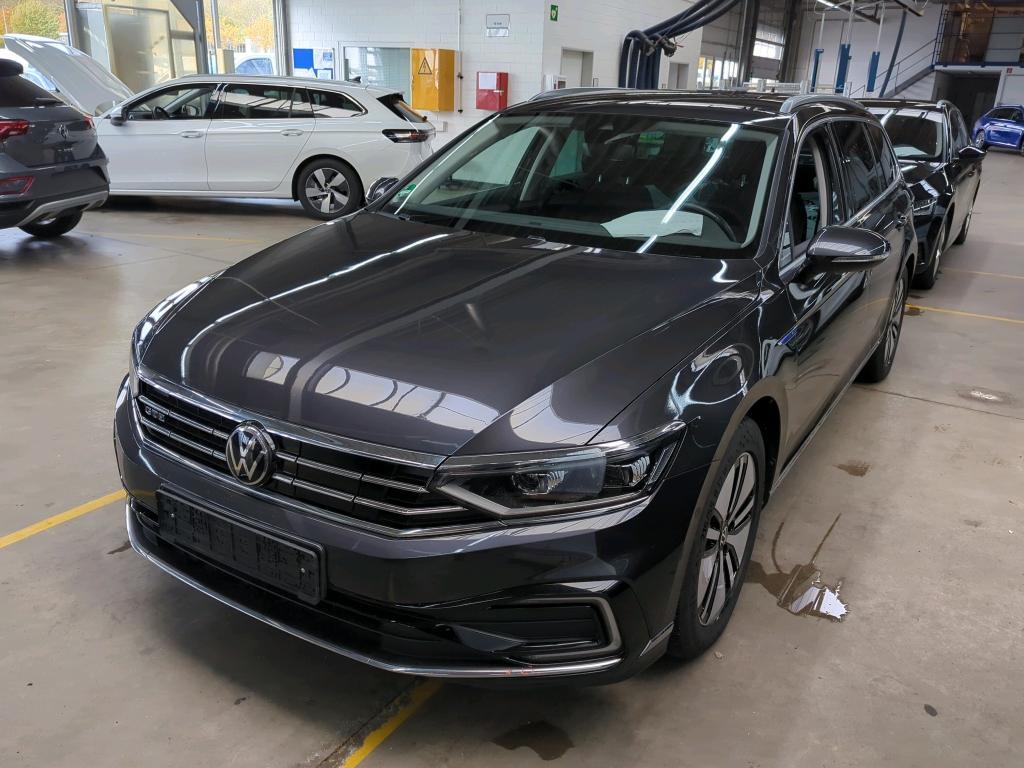 Volkswagen Passat VARIANT 1.4 TSI PLUG-IN-HYBRID DSG GTE, 2021