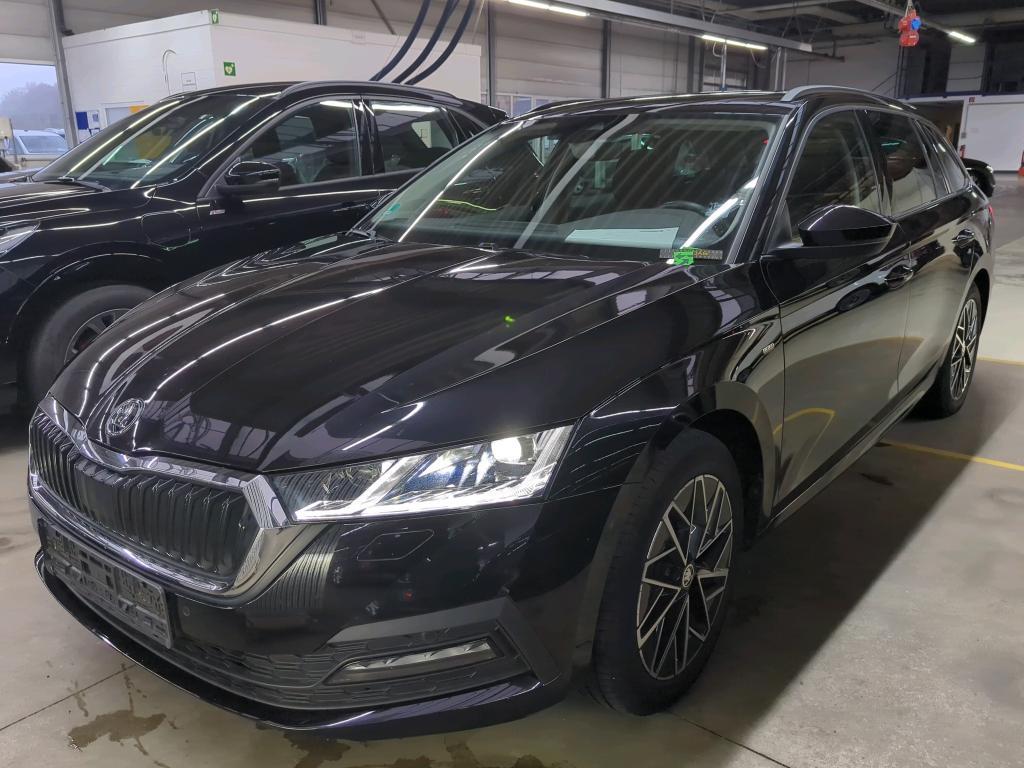 Skoda Octavia COMBI 2.0 TDI DSG Clever, 2022