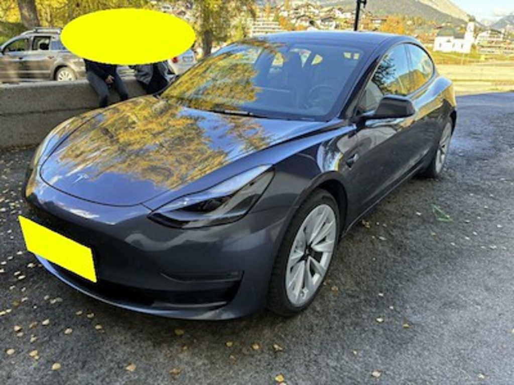Tesla Model 3 LONG RANGE AUTO 4WD