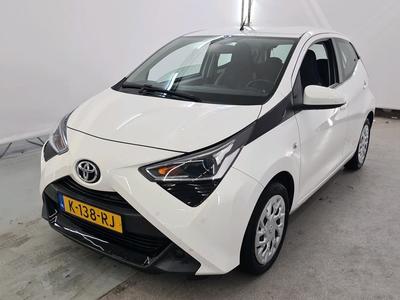 Toyota Aygo 1.0 VVT-I X-PLAY, 2021