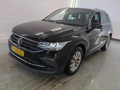 Volkswagen Tiguan 1.5 TSI LIFE BUSINESS, 2021