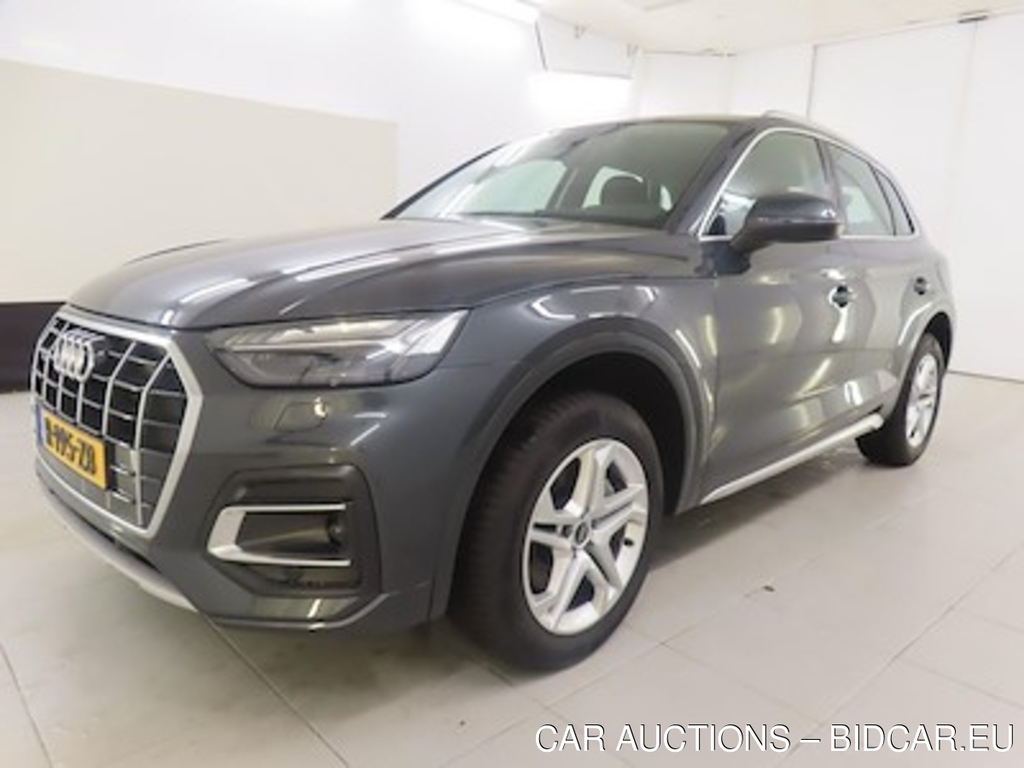 Audi Q5 40 TFSI quattro S tronic Advanced Edit 5d