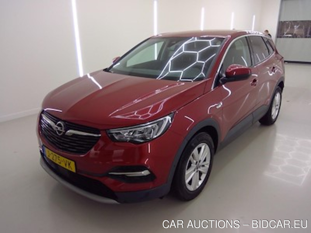 Opel Grandland X 1.2 Turbo S;S 96kW Bus. Executive 5d