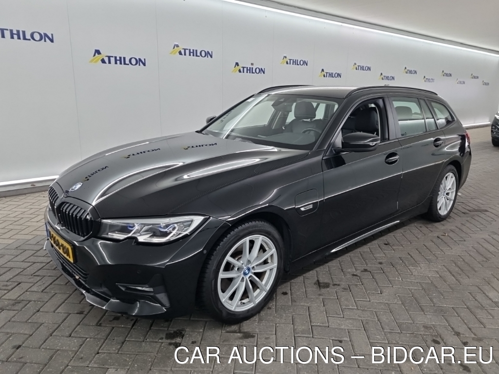 BMW 3 SERIE TOURING 320E BUSINESS EDITION PLUS 5D 150KW, 2021
