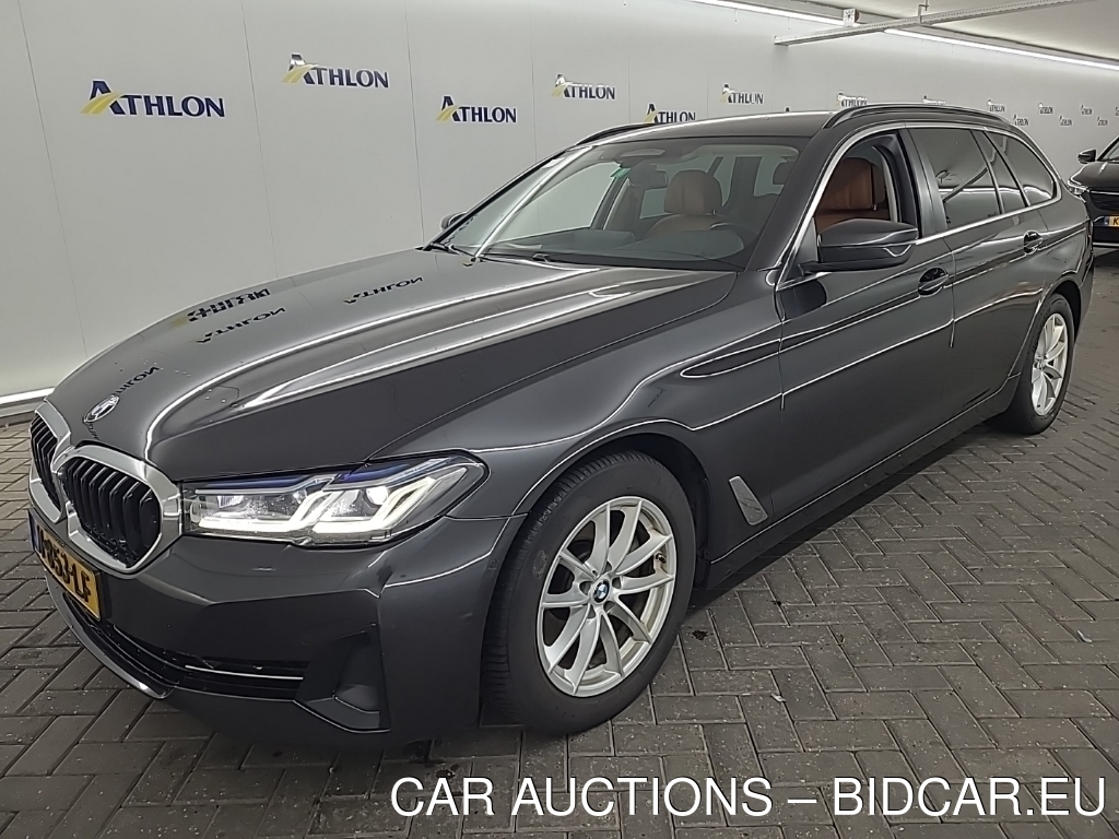BMW 5 SERIE TOURING 520DA BUSINESS EDITION PLUS 5D 140KW, 2021