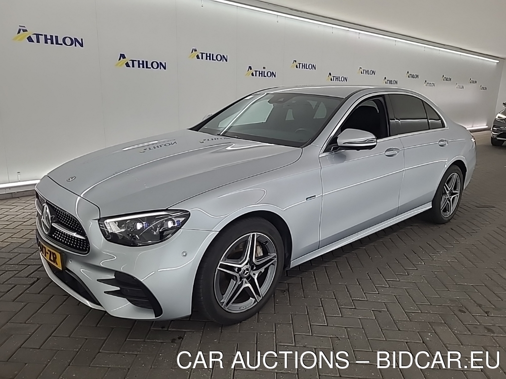 Mercedes E-klasse limous E 300 E 9G-TRONIC BUS SOL AMG 4D 235KW, 2020