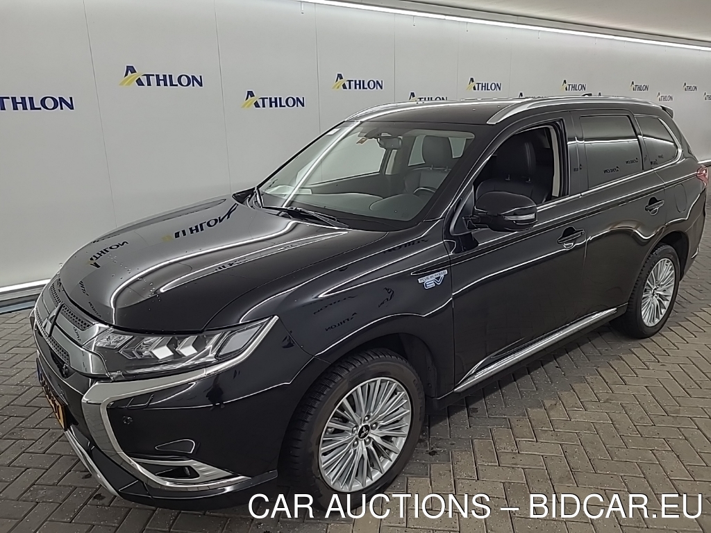 Mitsubishi Outlander PHEV INTENSE 5D 165KW, 2020