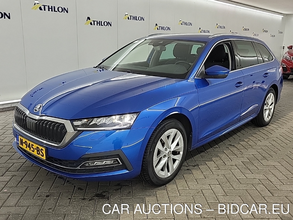 Skoda Octavia combi 1.0 TSI GREENTECH BUSINESS EDITION PLUS 5D 81KW, 2021