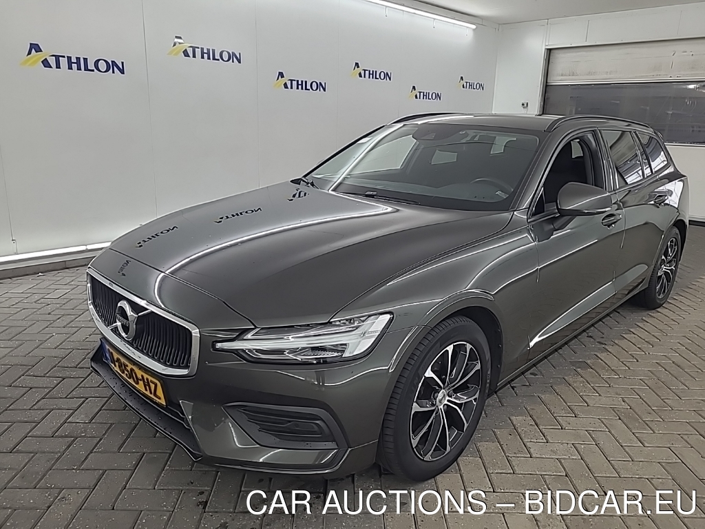 Volvo V60 B3 AUTOMAAT MOMENTUM ADVANTAGE 5D 120KW, 2021