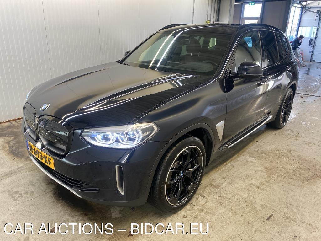 BMW IX3 210kW / 80kWH Executive automaat, 2021