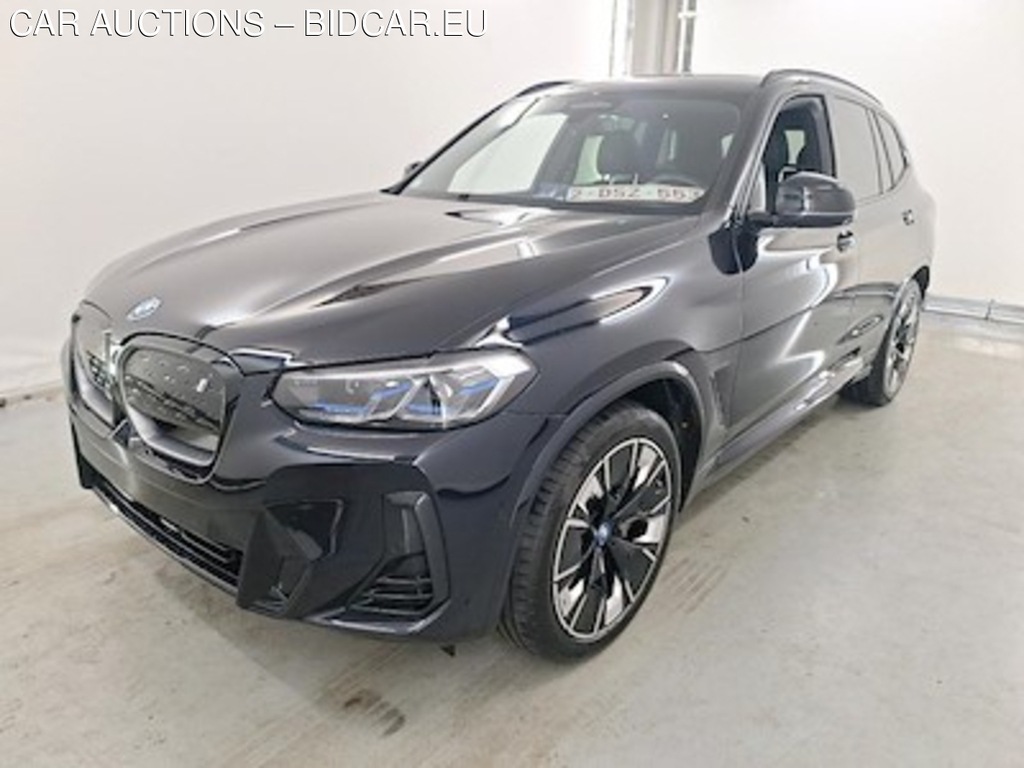BMW IX3 80KWH AUTO Model Impressive Dark Shadow Parking Assistant Plus