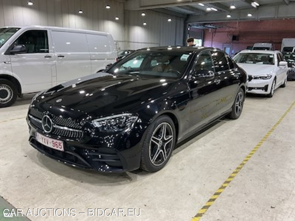 Mercedes-Benz E-class berline 1.6 E 200 D BUSINESS SOLUTION AUTO