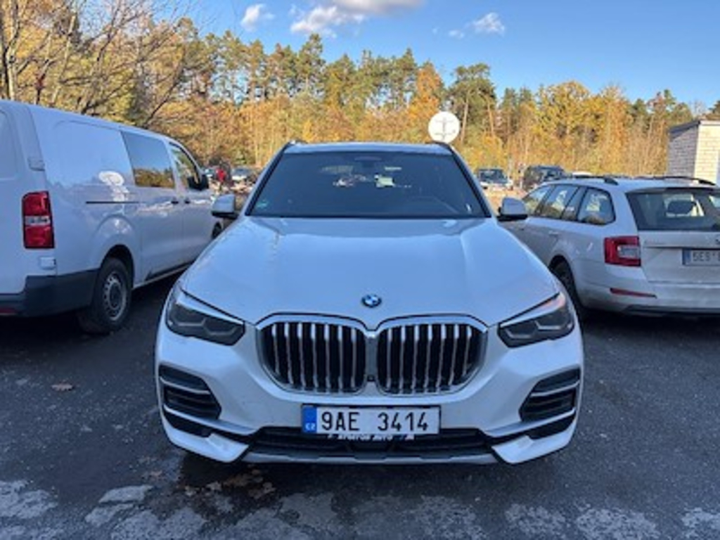 BMW X5 3.0 xDrive40i AT