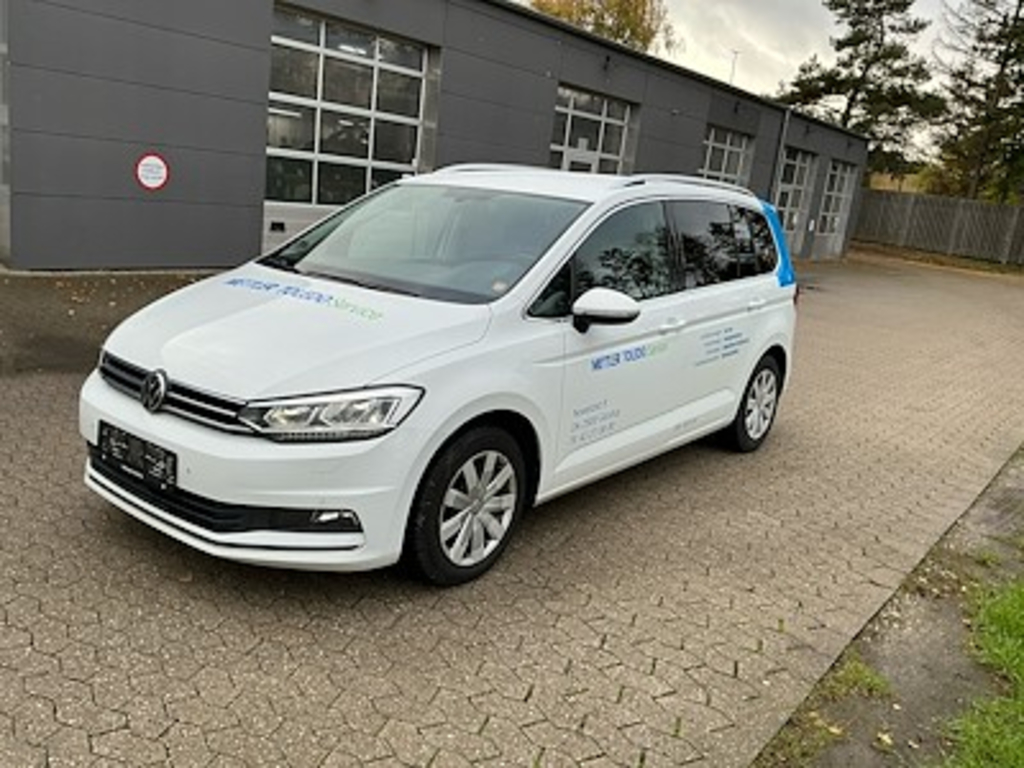Volkswagen Touran van 2.0 TDI SCR 150 Highline DSG7 FA!