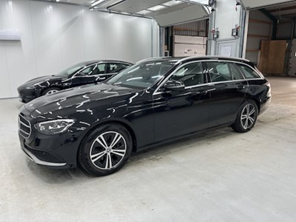 Mercedes-Benz E-CLASS E 220 D T Business Sw Auto UA!