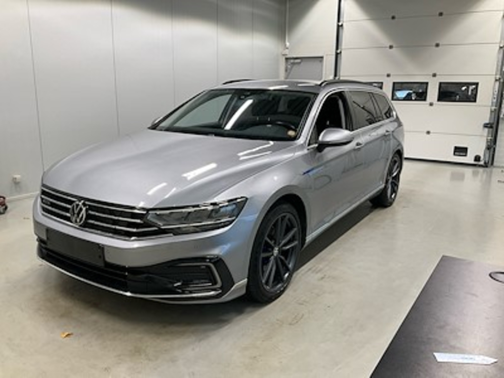 Volkswagen PASSAT 1.4 Tsi Gte Plug-In Hybrid Variant Dsg UA!