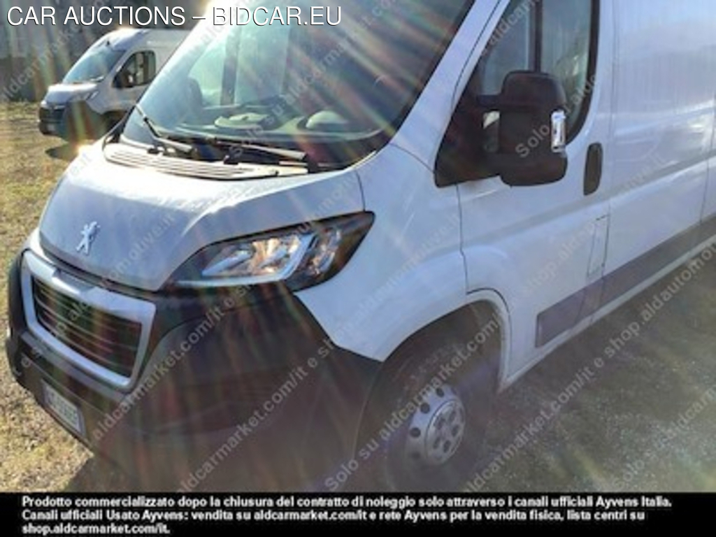 Peugeot boxer 335 l3h2 2.2 bluehdi -