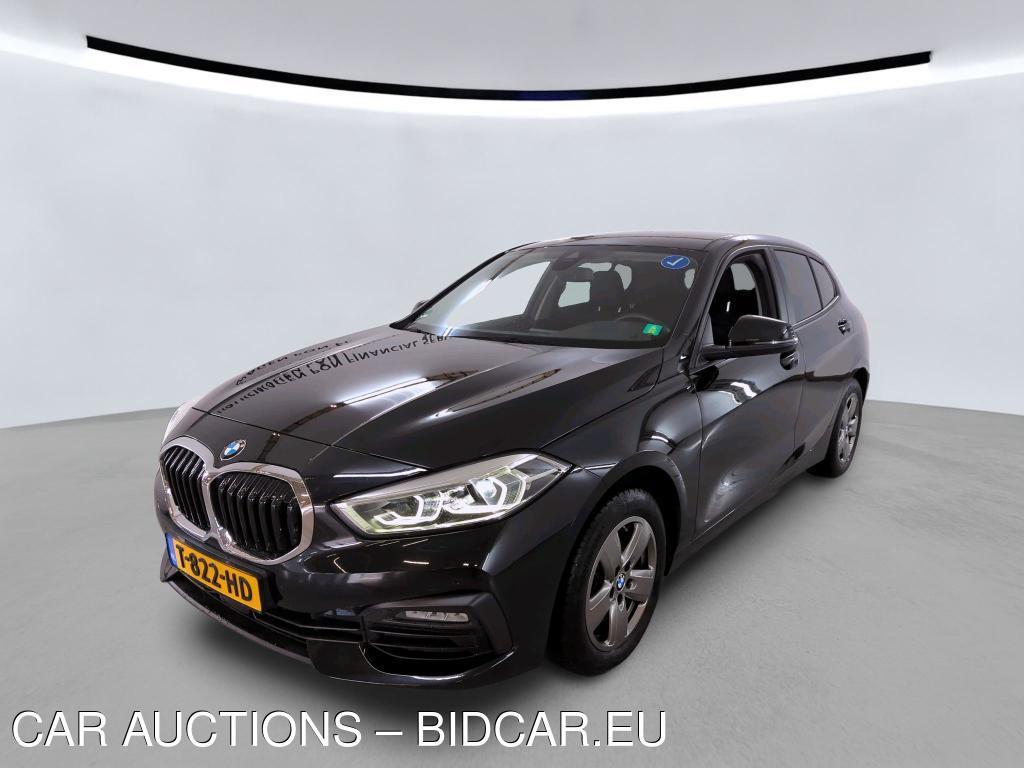 BMW 1-SERIE 118I 136PK AUT INTRODUCTION EDITION LED DRIVINGASSIST, 2023