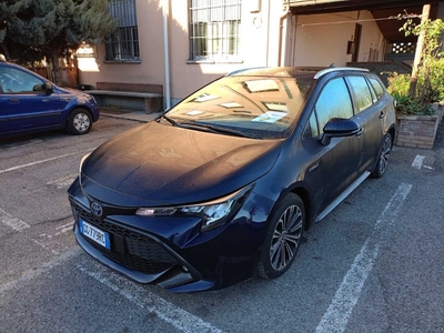 Toyota Corolla TS 2.0 Hybrid Business, 2021