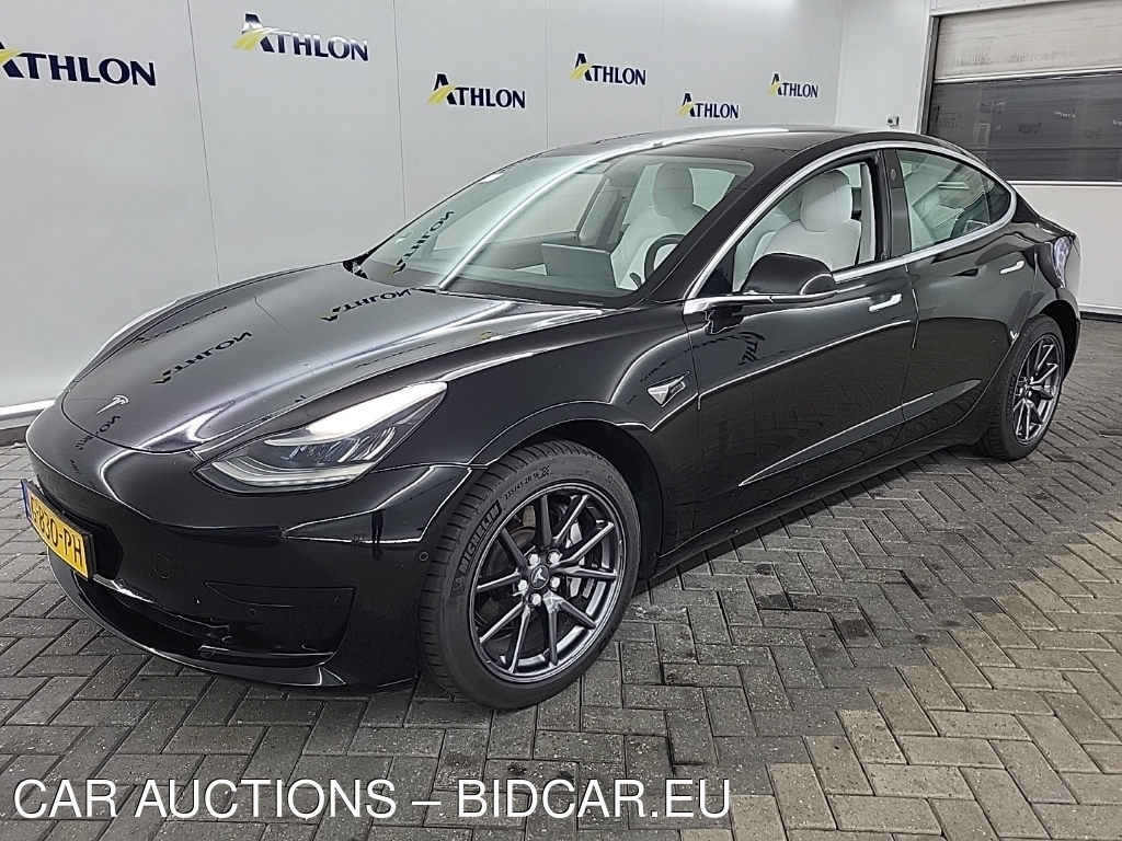 Tesla Model 3 STANDARD RANGE PLUS RWD 4D 225KW, 2019