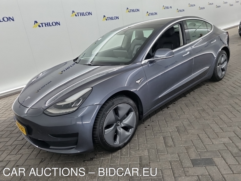 Tesla Model 3 STANDARD RANGE PLUS RWD 4D 225KW, 2020
