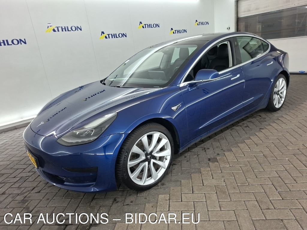 Tesla Model 3 STANDARD RANGE PLUS RWD 4D 225KW, 2020