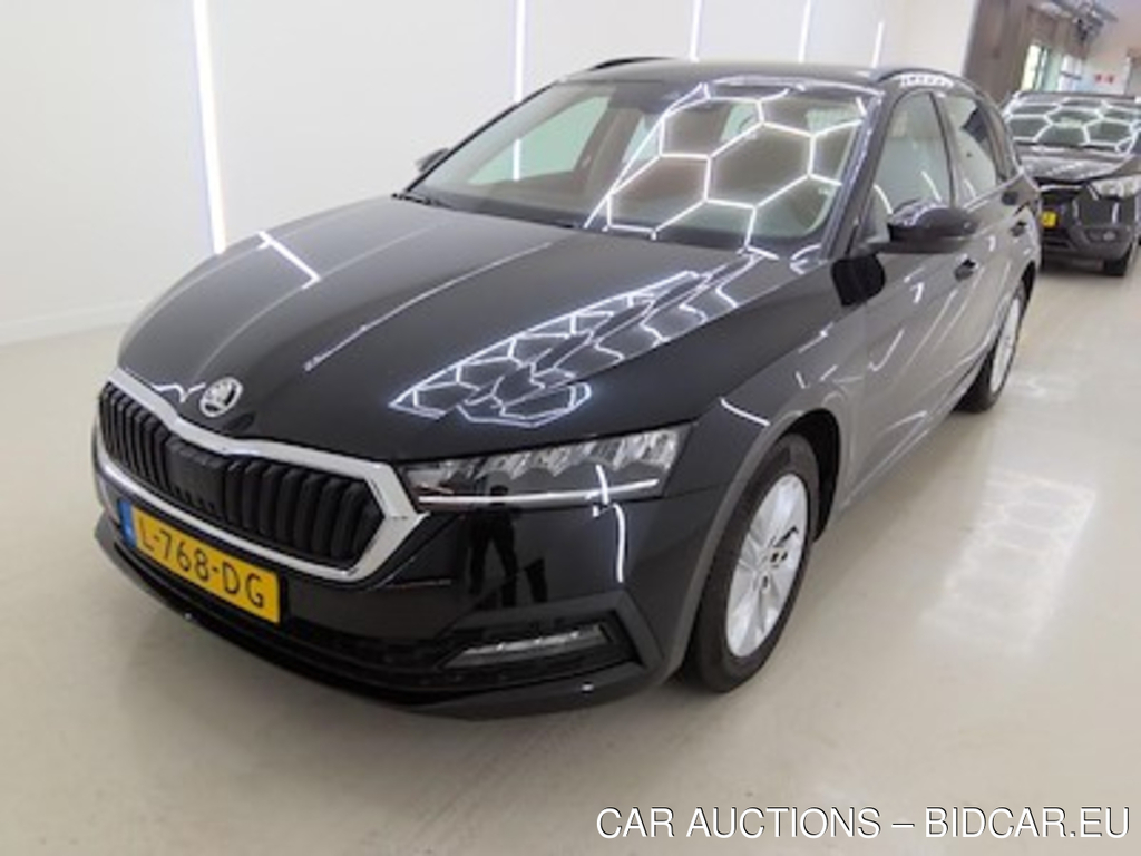 Skoda Octavia combi 1.0 TSI e-TEC MHEV DSG Business Edit Pl 5d