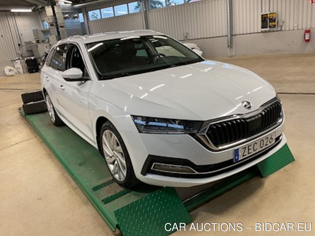 Skoda Octavia iV Plug-In Style Business Adventure Varmare
