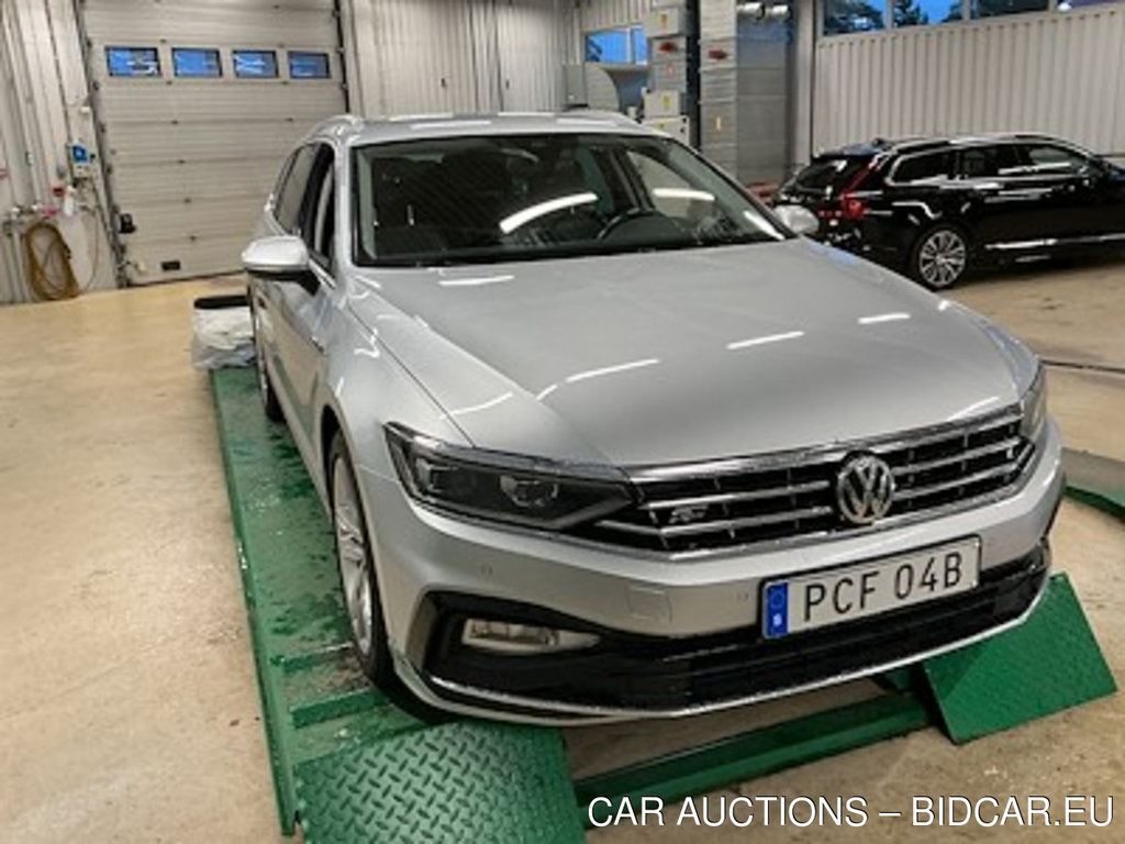 Volkswagen Passat TDI 190 4M SC Executive R-Line Drag Varmare