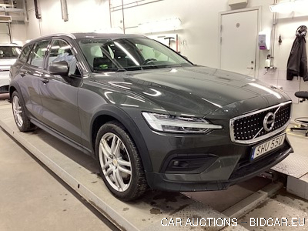 Volvo V60 cross country Cross Country D4 AWD Advanced Drag Skinn Panorama