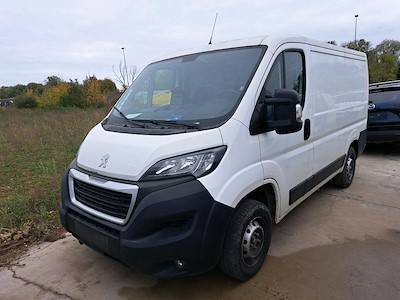 Peugeot Boxer 330 fourgon swb dsl - 2.0 BlueHDi L1H1 Premium Pack S&amp;S STOCK