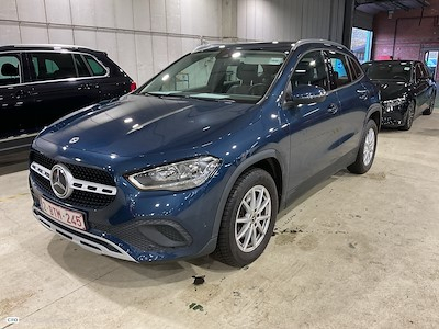 Mercedes-Benz GLA 2.0 GLA 180 D DCT BUSINESS SOLUTION ESS