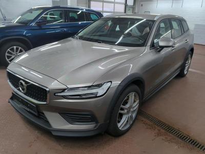 Volvo V60 CROSS COUNTRY B4 D AWD GEARTRONIC, 2022