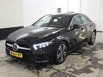 Mercedes-Benz A-klasse limousine A 200 7G-DCT Business Solution Luxury 4d