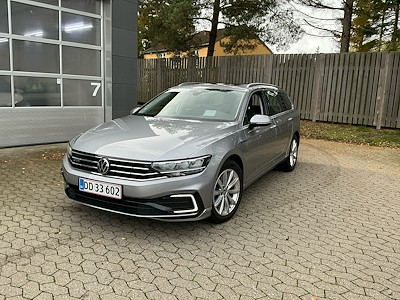 Volkswagen PASSAT 1.4 TSI GTE HIGH PLUG-IN HYBRID DSG VAR UA!