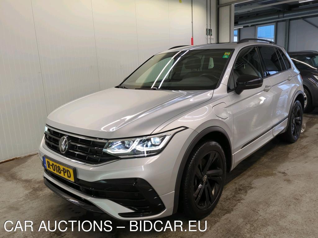 Volkswagen Tiguan 1.4 TSI PHEV 180kW R-Line Business+ DSG-6, 2022
