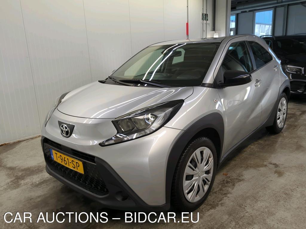 Toyota Aygo X 1.0 VVT-i 53kW Play MT, 2023