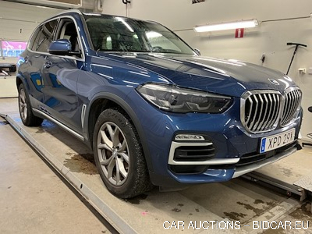 BMW X5 xDrive45e xLine Skinn Panorama H/K