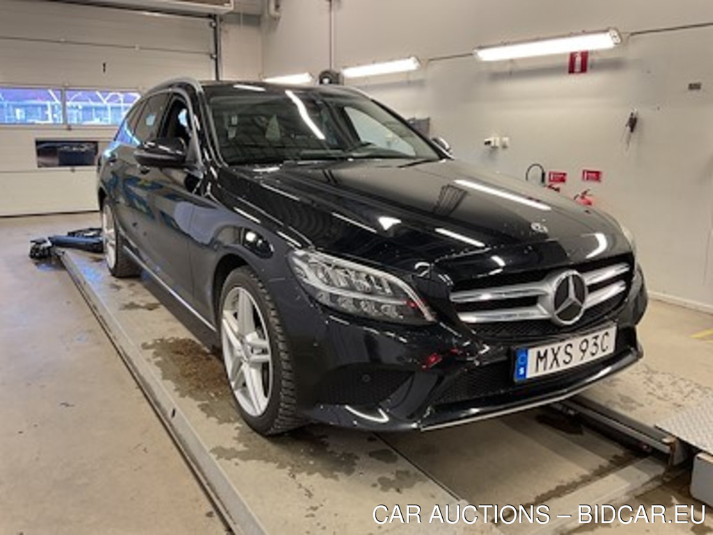 Mercedes-Benz C-Class 300 de T Avantgarde Adaptiv Farthallare