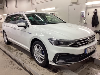 Volkswagen Passat GTE SC Executive Drag Varmare