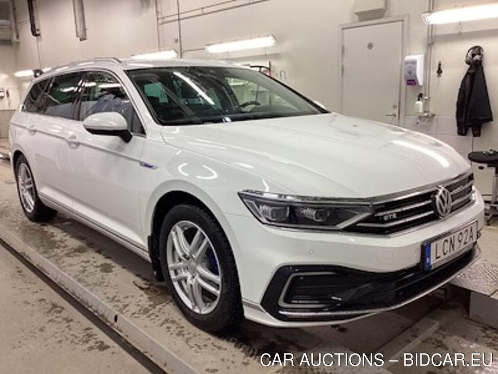 Volkswagen Passat GTE SC Executive Drag Varmare