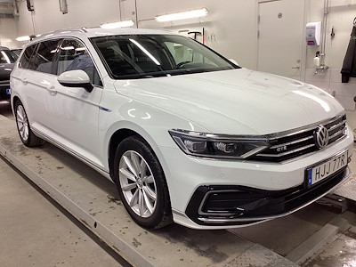 Volkswagen Passat GTE SC Executive Drag Varmare Kamera