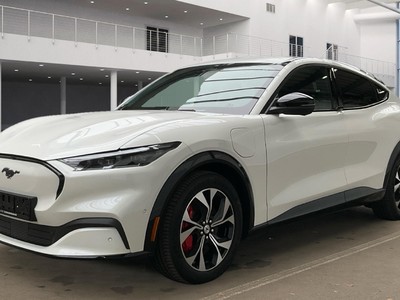 Ford Mustang MACH-E, 2023