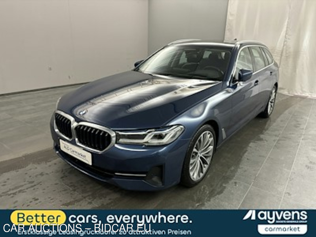BMW 5er BMW 530d xDrive Touring Aut. Kombi, 5-turig, Automatik, 8-Gang