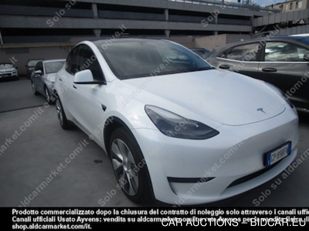 Tesla model Y 50 kwh rwd -