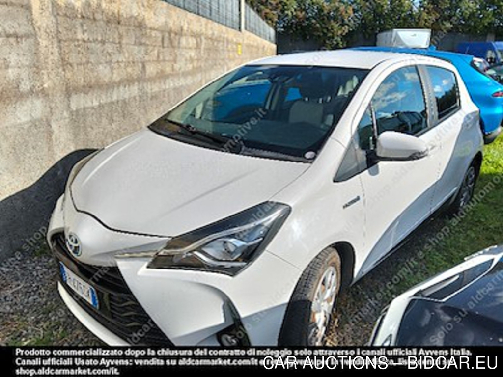 Toyota yaris 1.5 hybrid active hatchback -