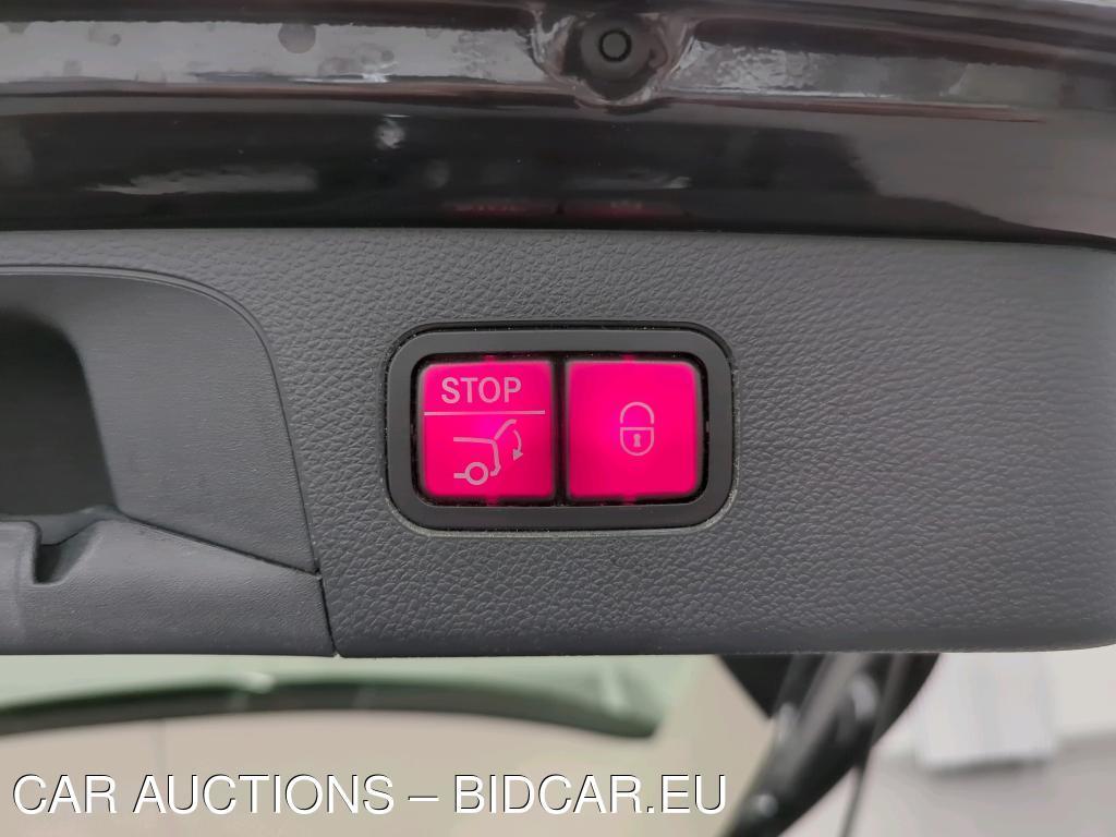 Mercedes-Benz GLC-CLASS 2.0 GLC 300 E AUTO 4MATIC