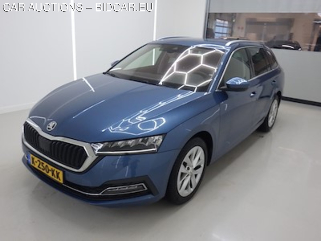 Skoda Octavia combi 1.0 TSI e-TEC MHEV DSG Business Edit Pl 5d