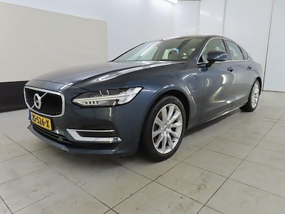 Volvo S90 T8 Twin Engine AWD Geartronic Momentum 4d