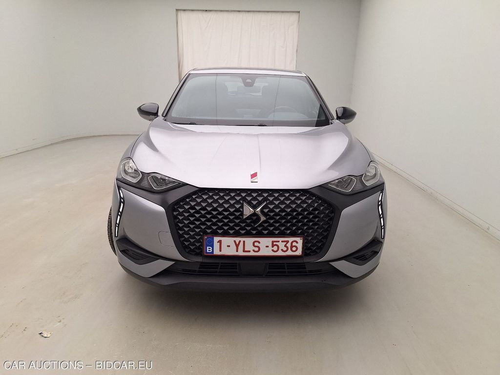 Ds Ds3-crossback CB 19. DS 3 CROSSBACK BLUEHDI 100 MANUAL PERFORMANCE LINE, 2020